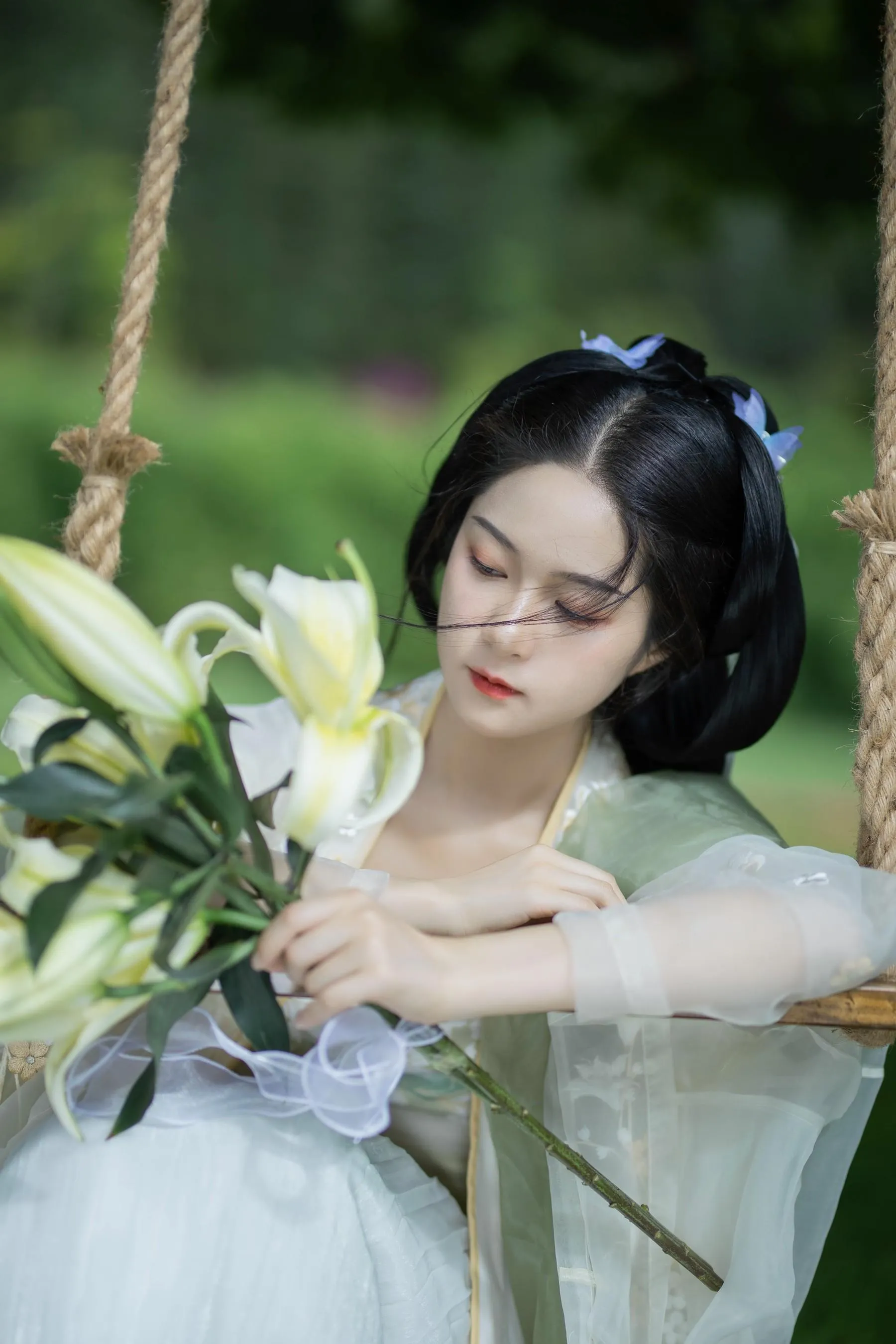 [YITUYU艺图语]2022.08.13 夏日百合 余鱼_Coo [22P]插图7